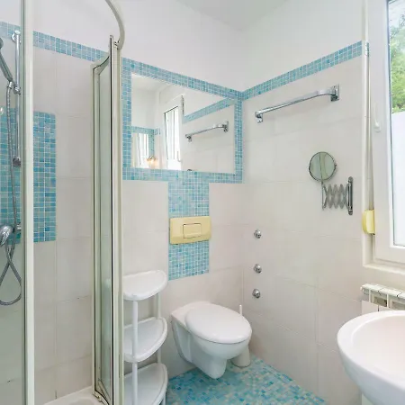 Beautiful In Premantura With Private Pool And Sea View * Pula